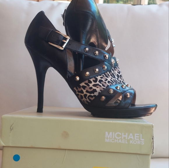 Leather cheetah studded mary jane sandals - Picture 2 of 4